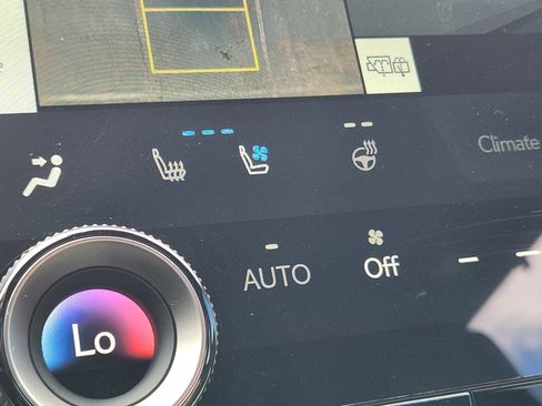 Certified 2025 Lexus TX 500h AWD image 30