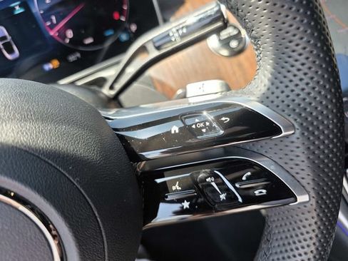 Used 2026 Mercedes-Benz CLE 450 4MATIC Cabriolet image 15