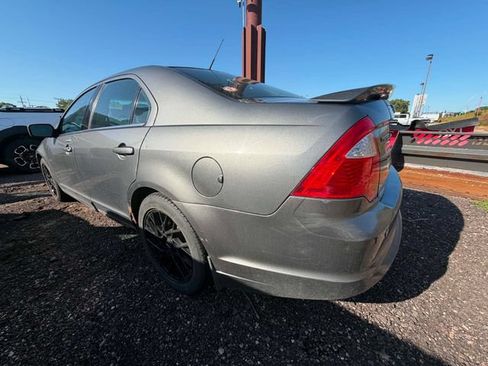 Used 2010 Ford Fusion SEL FWD image 5