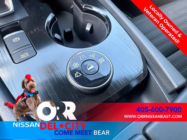 New 2026 Nissan Rogue SV AWD/4WD image 30