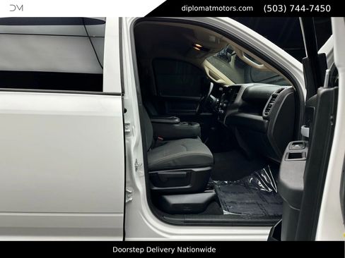 Used 2019 RAM 3500 Tradesman image 19