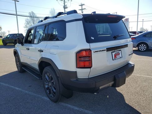 New 2026 Toyota Land Cruiser image 3