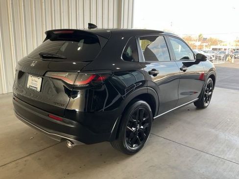 Used 2024 Honda HR-V Sport image 19