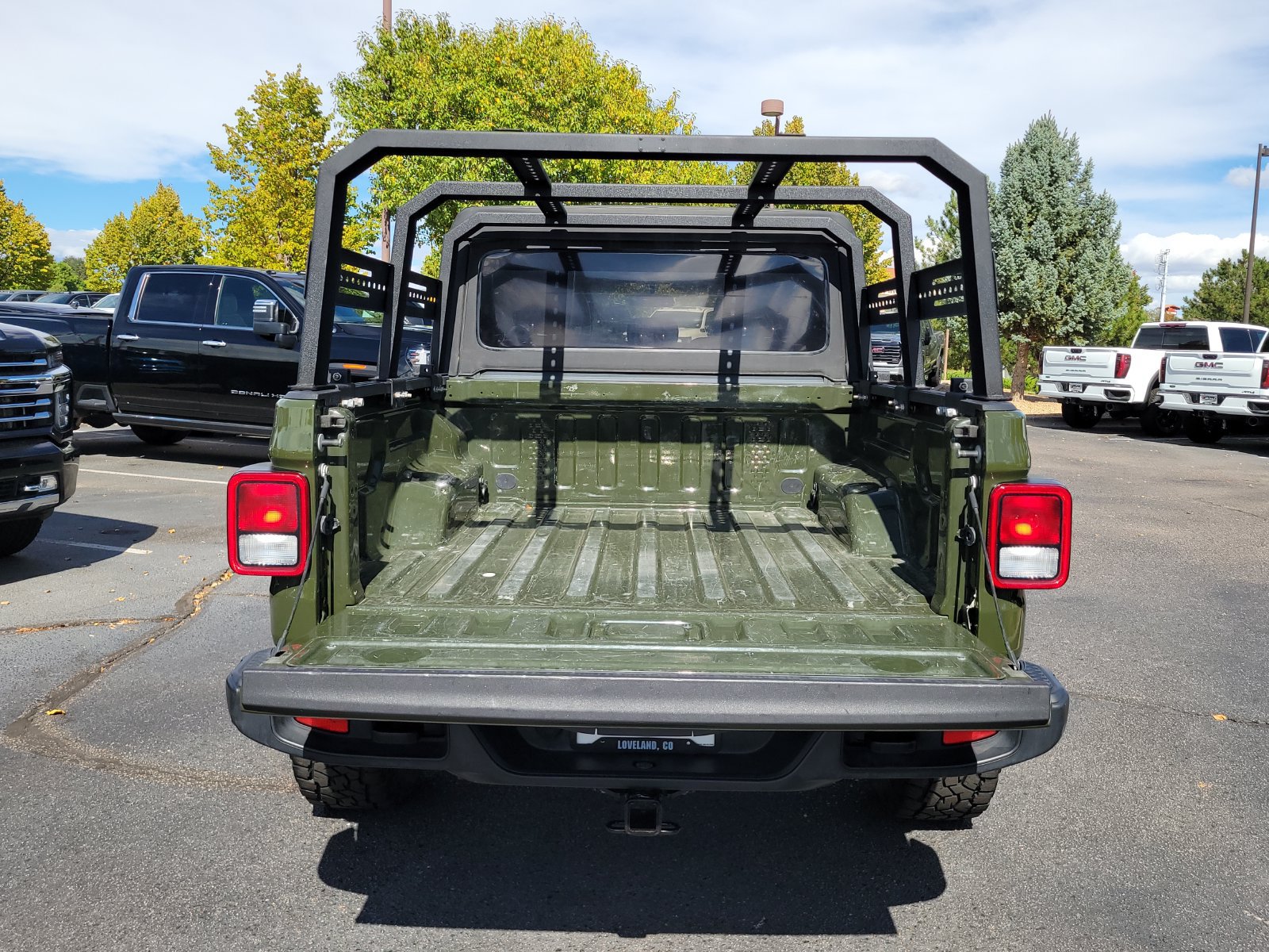 Used 2021 Jeep Gladiator Mojave AWD/4WD image 11