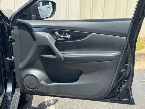 Used 2019 Nissan Rogue SL AWD/4WD image 42