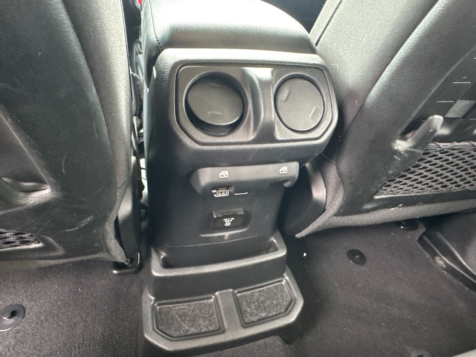 Used 2023 Jeep Wrangler Unlimited Rubicon 4xe w/ Safety Group AWD/4WD image 23