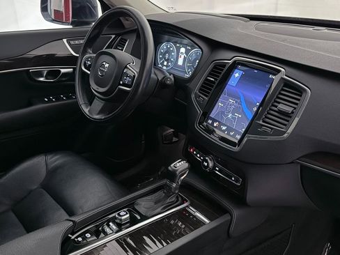 Used 2019 Volvo XC90 T6 Momentum w/ Advanced Package image 26