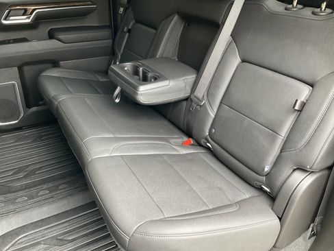 Used 2022 GMC Sierra 1500 Elevation w/ Elevation Premium Package AWD/4WD image 40