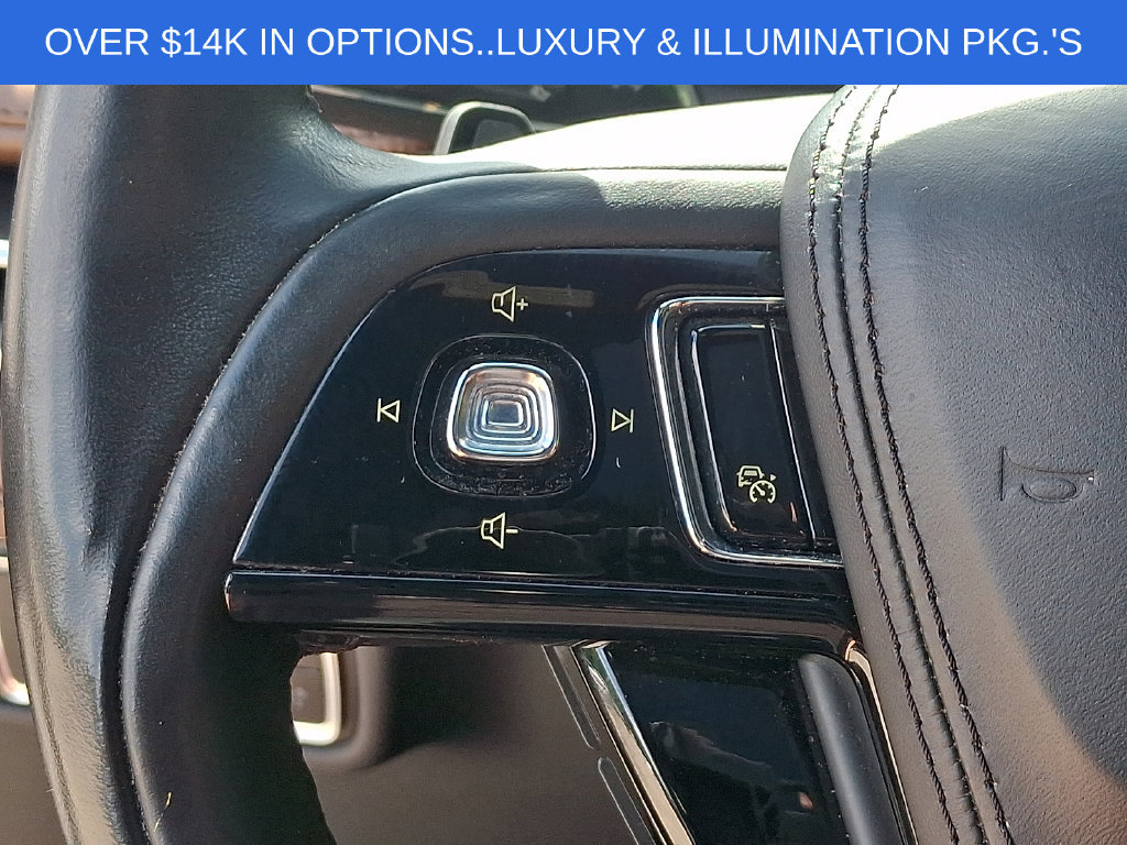 Used 2023 Lincoln Aviator Reserve w/ Equipment Group 201A AWD/4WD image 23