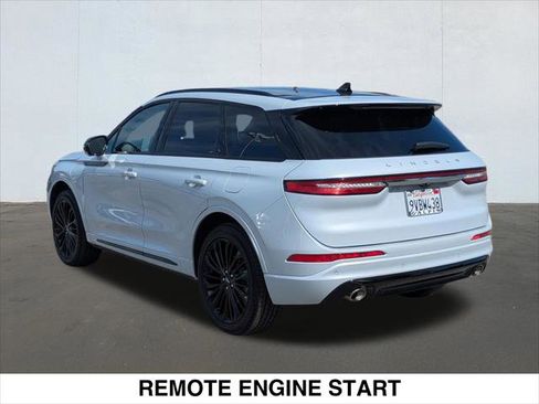 Used 2025 Lincoln Corsair Grand Touring w/ Equipment Group 302A image 3