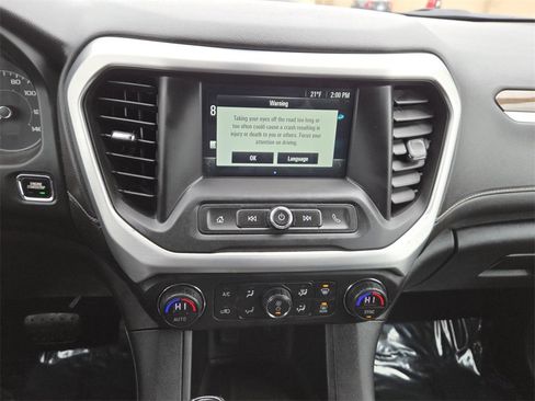 Used 2019 GMC Acadia SLE image 23