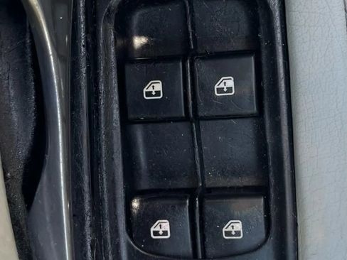 Used 2009 Maserati Quattroporte RWD image 22