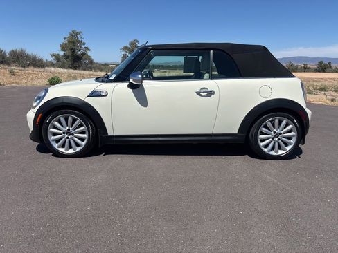 Used 2012 MINI Cooper S FWD image 9
