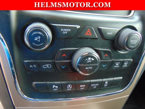 Certified 2017 Jeep Grand Cherokee Laredo w/ Quick Order Package 2BE image 26