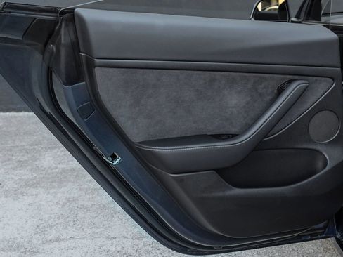 Used 2023 Tesla Model 3 Performance image 51