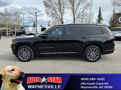 Used 2022 Jeep Grand Cherokee L Summit AWD/4WD image 8