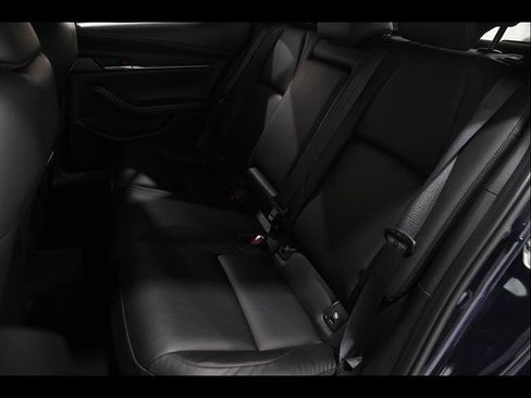 Certified 2025 MAZDA MAZDA3 s Sport FWD image 16