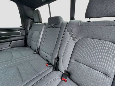 Used 2023 RAM 1500 Big Horn AWD/4WD image 12