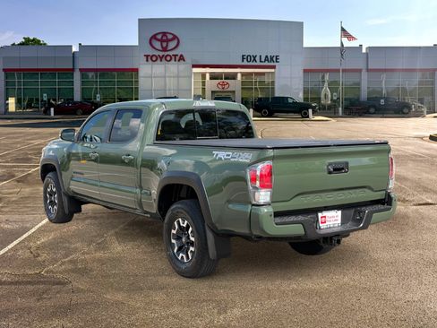 Used 2021 Toyota Tacoma TRD Off-Road w/ Technology Package AWD/4WD image 3