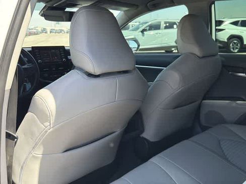 Used 2022 Toyota Camry SE image 15