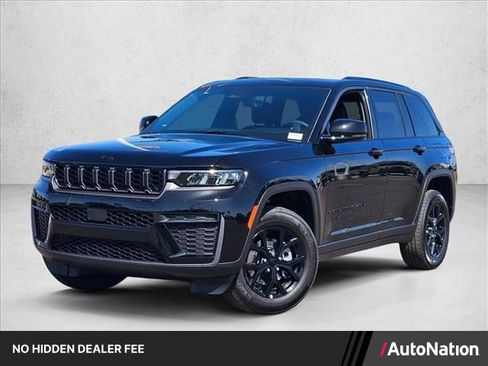 New 2026 Jeep Grand Cherokee Altitude AWD/4WD image 1