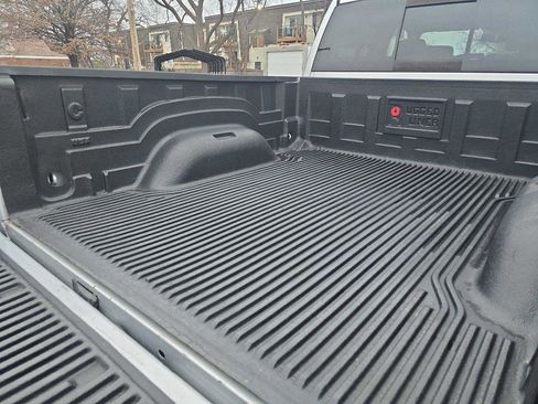 Used 2017 RAM 1500 Big Horn AWD/4WD image 31