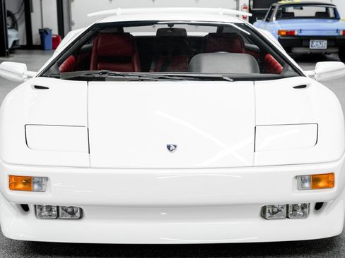 Used 1992 Lamborghini Diablo Coupe image 4