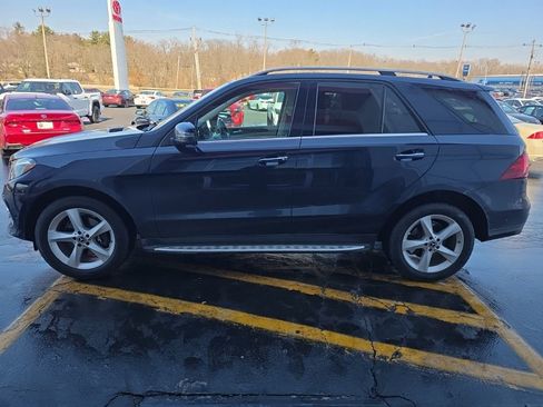 Used 2018 Mercedes-Benz GLE 350 4MATIC w/ Premium 2 Package image 8