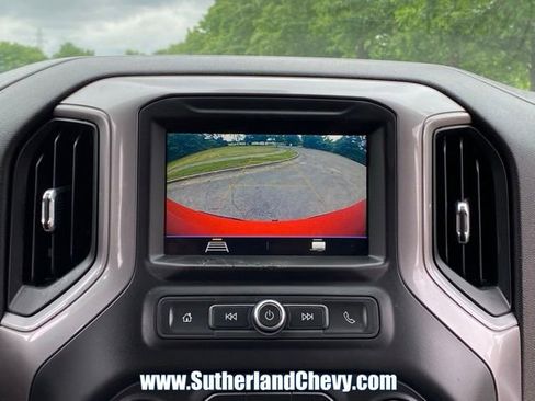 Used 2019 Chevrolet Silverado 1500 Custom w/ Custom Convenience Package AWD/4WD image 29
