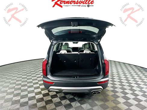 Used 2022 Kia Telluride S image 28