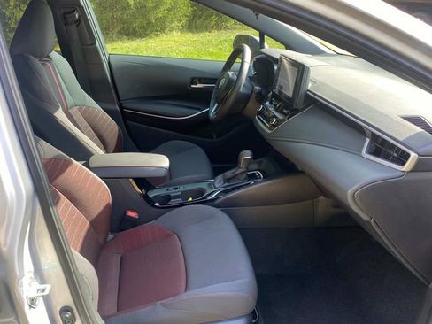 Used 2024 Toyota Corolla SE image 34
