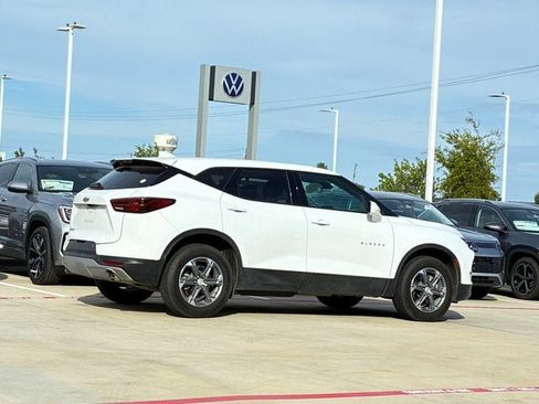 Used 2023 Chevrolet Blazer LT FWD image 8