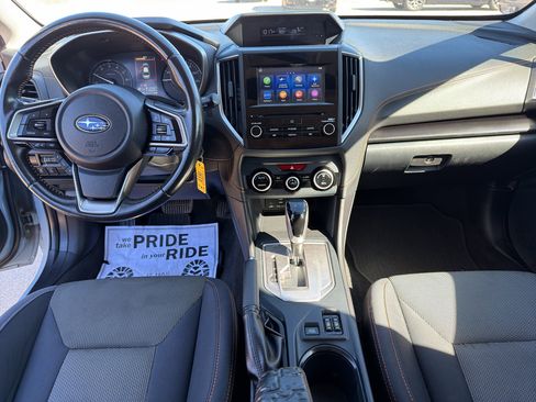 Used 2022 Subaru Crosstrek 2.0i Premium image 11