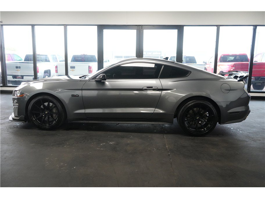 Used 2021 Ford Mustang GT w/ Black Accent Package RWD image 4