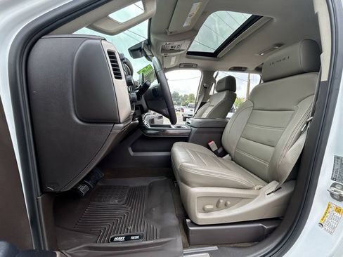 Used 2015 GMC Sierra 3500 Denali w/ Duramax Plus Package AWD/4WD image 18