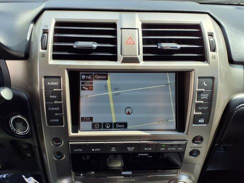 Used 2021 Lexus GX 460 Premium w/ Premium Package image 22