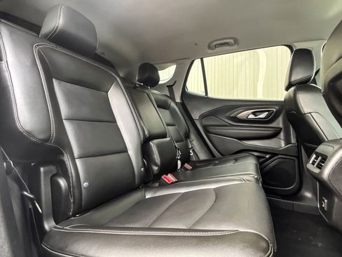 Certified 2022 GMC Terrain SLT image 18