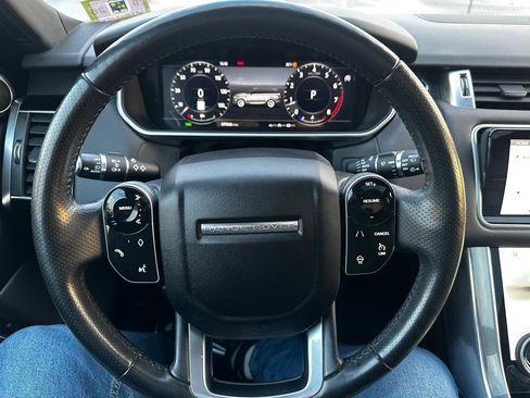 Used 2019 Land Rover Range Rover Sport HSE image 11