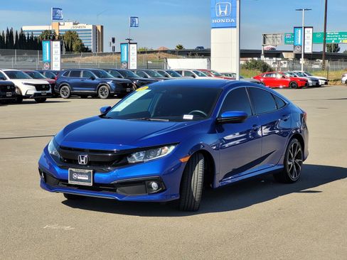 Used 2021 Honda Civic Sport image 9