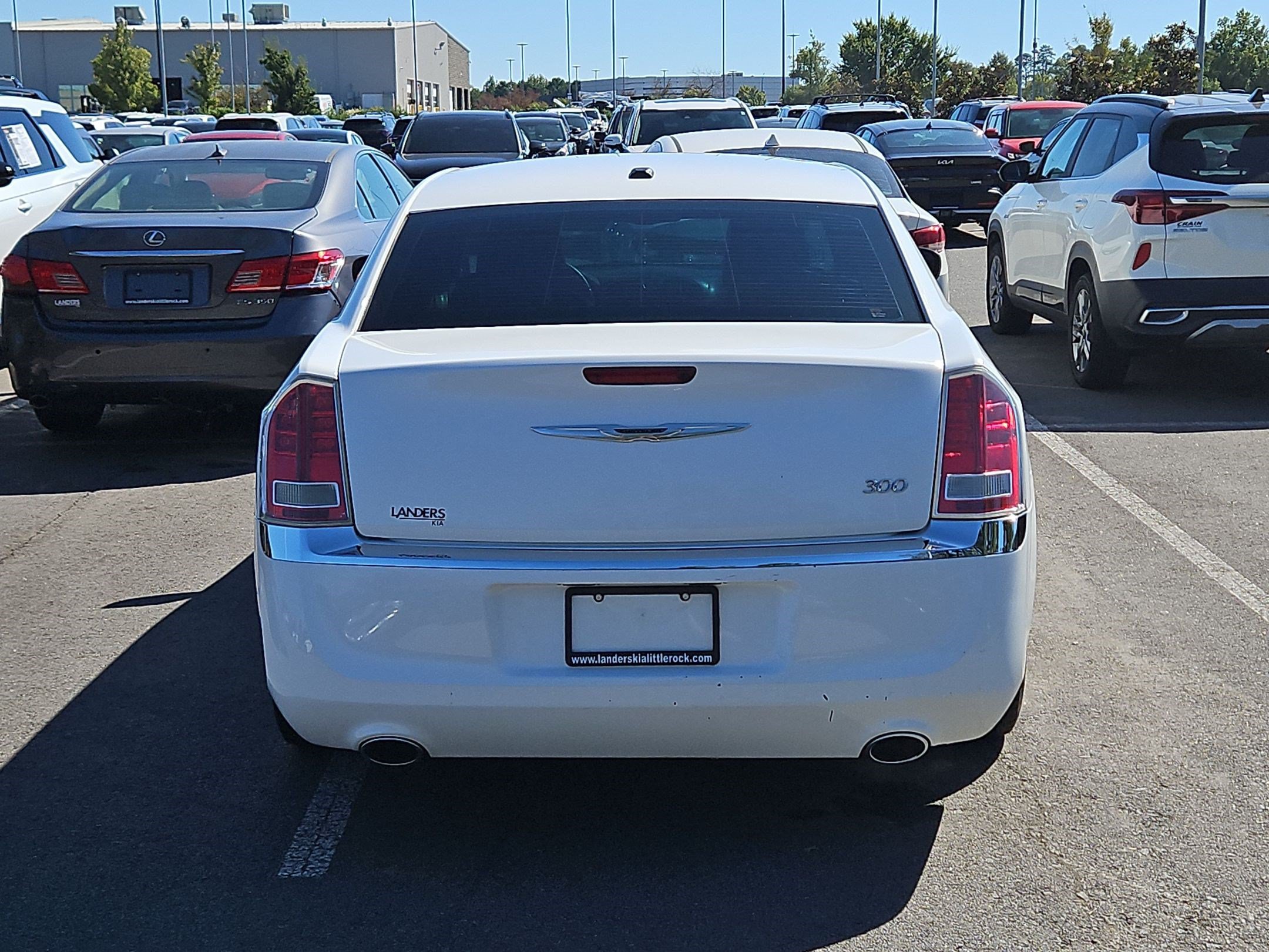 Used 2014 Chrysler 300 RWD image 6