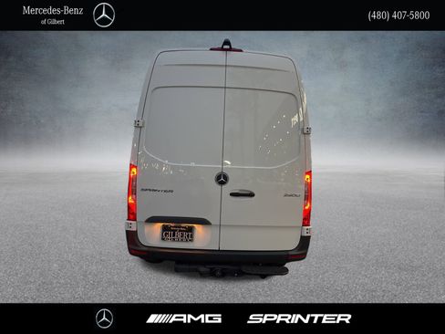 Used 2024 Mercedes-Benz Sprinter 144 Cargo image 4