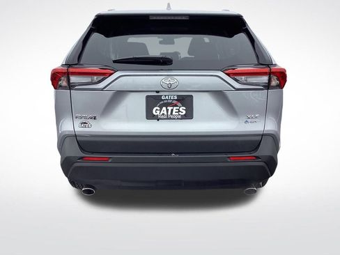 Used 2025 Toyota RAV4 XLE image 9