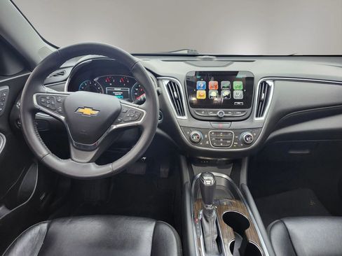 Used 2018 Chevrolet Malibu Premier w/ Premier Sun and Wheel Package image 23