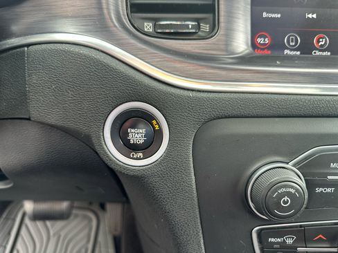 Used 2018 Dodge Charger GT w/ Blacktop Package image 44