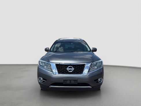 Used 2015 Nissan Pathfinder SL w/ SL Tech Package AWD/4WD image 2