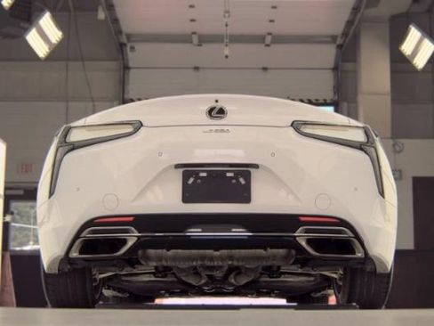 Used 2018 Lexus LC 500 Coupe RWD image 6