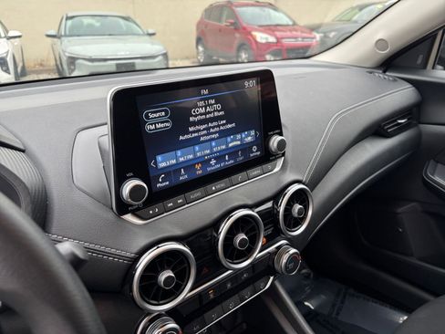 Used 2025 Nissan Sentra SV image 20