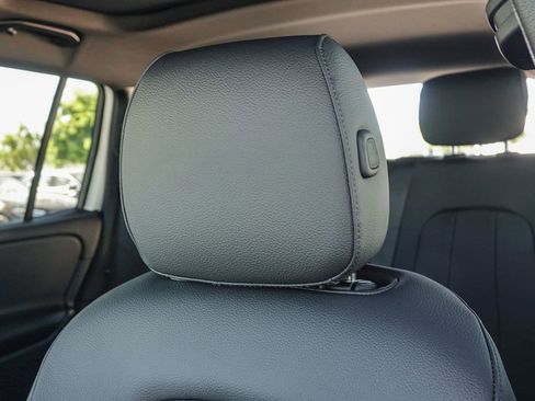 New 2026 Mercedes-Benz GLB 250 image 25