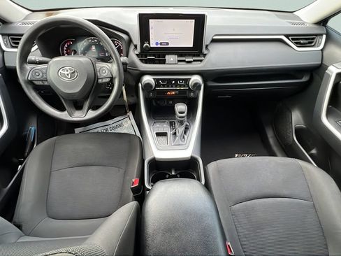Used 2024 Toyota RAV4 LE FWD image 11