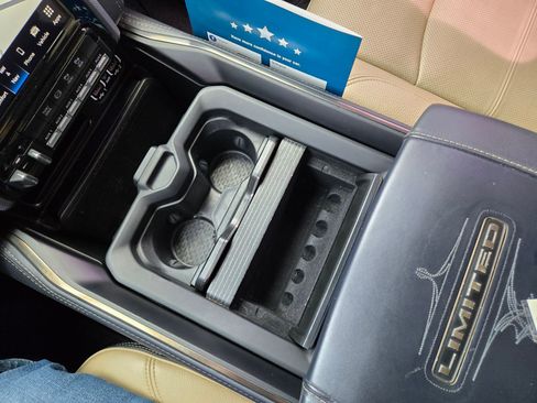 Used 2022 RAM 2500 Limited image 37